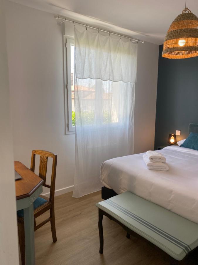 Le Cinquieme Villa Бресюр Екстериор снимка